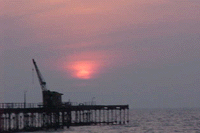 beach5.gif (17832 bytes)