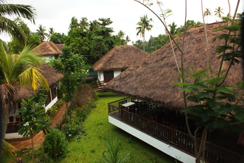 side view of Deshadan Backwater Resort