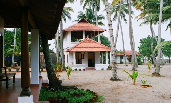 Front View of Pozhiyoram Beach Resort